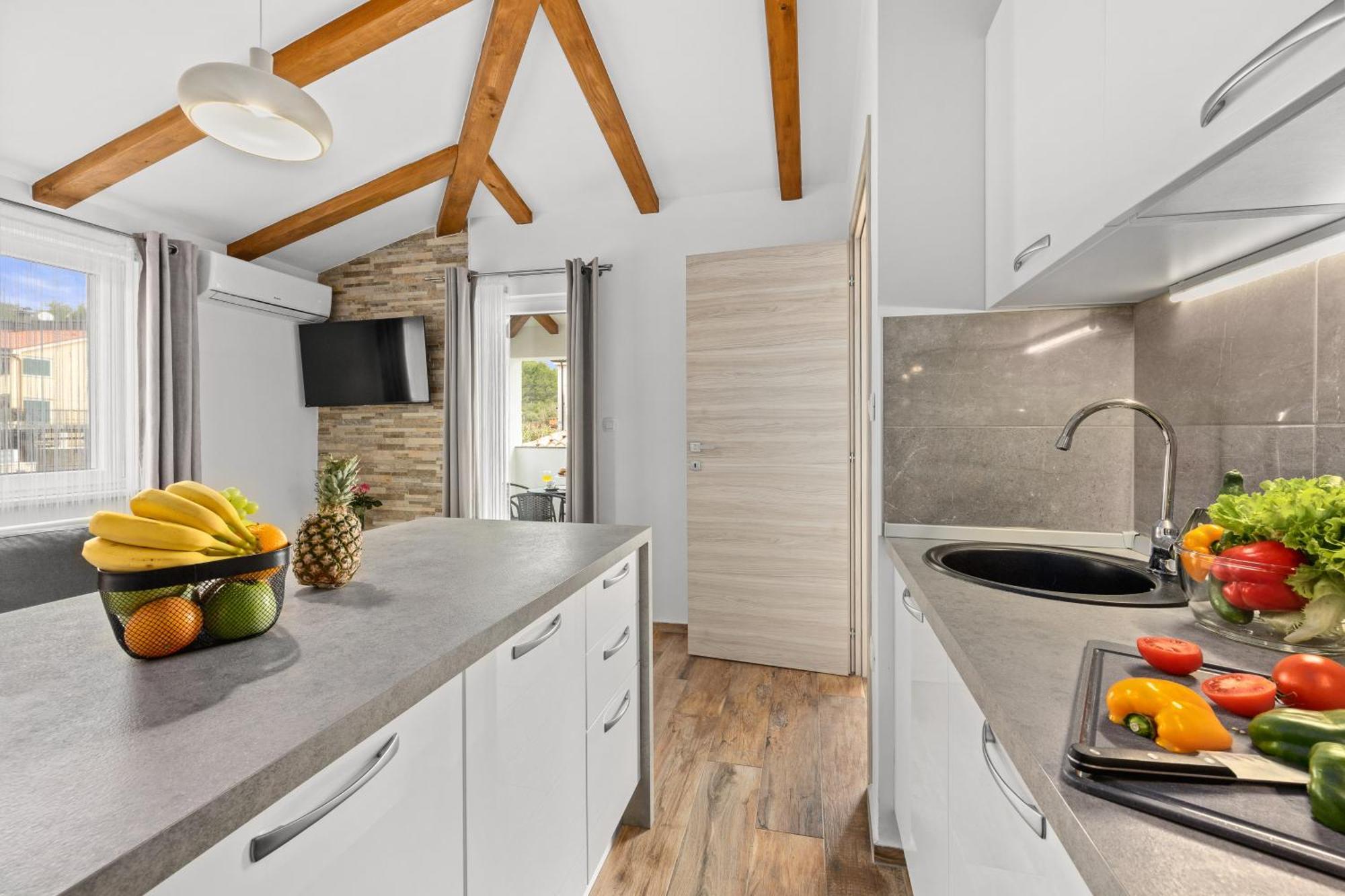 Apartments Gajic Fazana Bagian luar foto